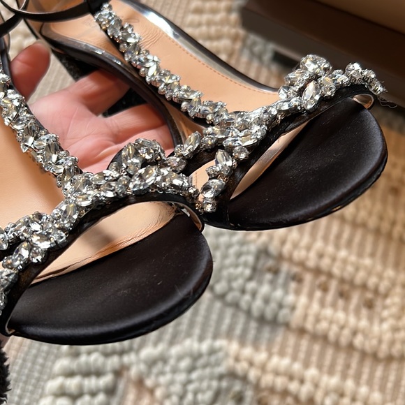 Badgley Mischka crystal sandals high heels size us8.5 - Picture 11 of 11